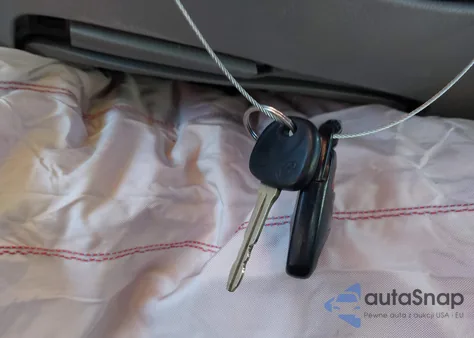 2020 Hyundai Elantra Sel z USA, uszkodzony, nr VIN 5NPD84LF1LH526646